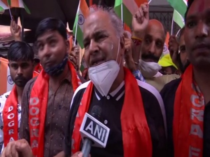 Dogra Front protests over appointment of separatist leader Masarat Alam Bhat as Hurriyat Chairman | Dogra Front protests over appointment of separatist leader Masarat Alam Bhat as Hurriyat Chairman