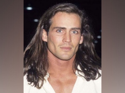 'Tarzan' Star Joe Lara dies at 58 in plane crash | 'Tarzan' Star Joe Lara dies at 58 in plane crash