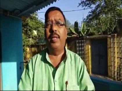 One killed, two injured as TMC workers clash in West Bengal's Durgapur | One killed, two injured as TMC workers clash in West Bengal's Durgapur One killed, two injured as TMC workers clash in West Bengal's Durgapur | One killed, two injured as TMC workers clash in West Bengal's Durgapur
