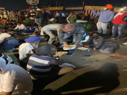 DU students join farmers' protest at Singhu border, express solidarity | DU students join farmers' protest at Singhu border, express solidarity DU students join farmers' protest at Singhu border, express solidarity | DU students join farmers' protest at Singhu border, express solidarity