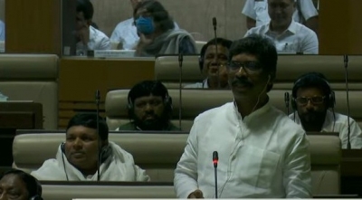 Jharkhand CM Hemant Soren wins trust vote, BJP stages walkout | Jharkhand CM Hemant Soren wins trust vote, BJP stages walkout Jharkhand CM Hemant Soren wins trust vote, BJP stages walkout | Jharkhand CM Hemant Soren wins trust vote, BJP stages walkout
