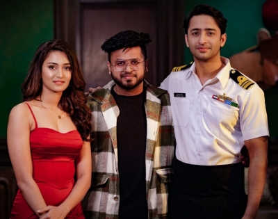 Erica Fernandes, Shaheer Sheikh collaborate for 'Woh Kashish' | Erica Fernandes, Shaheer Sheikh collaborate for 'Woh Kashish'