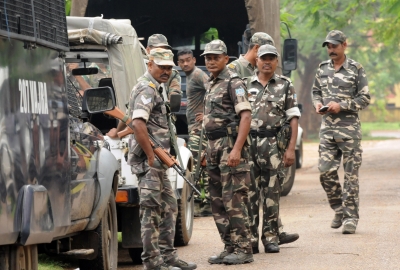 Gunfight breaks out between police and Maoists in Ranchi | Gunfight breaks out between police and Maoists in Ranchi Gunfight breaks out between police and Maoists in Ranchi | Gunfight breaks out between police and Maoists in Ranchi