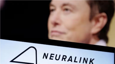 Musk showcases first person playing video games just by thinking | Musk showcases first person playing video games just by thinking Musk showcases first person playing video games just by thinking | Musk showcases first person playing video games just by thinking