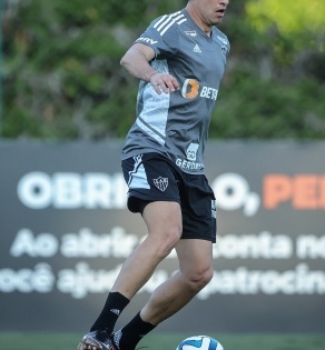 Argentine midfielder Battaglia joins Atletico Mineiro | Argentine midfielder Battaglia joins Atletico Mineiro