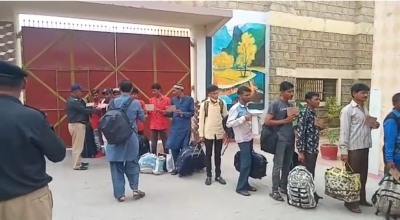 20 Indian fishermen released from Karachi jail | 20 Indian fishermen released from Karachi jail