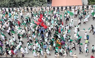 K'taka farmers stage protest rally against farm laws in B'luru | K'taka farmers stage protest rally against farm laws in B'luru K'taka farmers stage protest rally against farm laws in B'luru | K'taka farmers stage protest rally against farm laws in B'luru