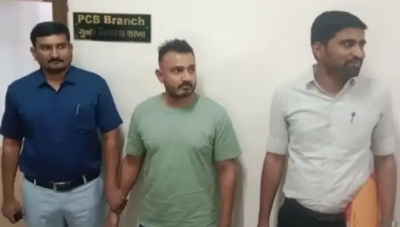 Gujarat: Interstate crude oil theft racket kingpin held | Gujarat: Interstate crude oil theft racket kingpin held Gujarat: Interstate crude oil theft racket kingpin held | Gujarat: Interstate crude oil theft racket kingpin held