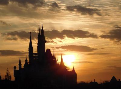 Shanghai Disney Resort partially resumes operation | Shanghai Disney Resort partially resumes operation Shanghai Disney Resort partially resumes operation | Shanghai Disney Resort partially resumes operation