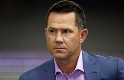 Ponting slams Burns for not showing desperation while taking a single in Hobart Test | Ponting slams Burns for not showing desperation while taking a single in Hobart Test