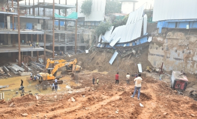 Delhi govt collects over Rs 1 cr from construction sites flouting 'anti-dust' norms | Delhi govt collects over Rs 1 cr from construction sites flouting 'anti-dust' norms Delhi govt collects over Rs 1 cr from construction sites flouting 'anti-dust' norms | Delhi govt collects over Rs 1 cr from construction sites flouting 'anti-dust' norms