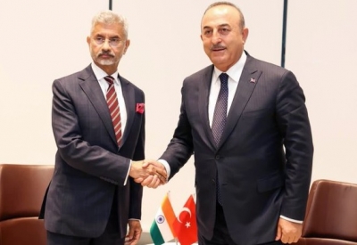 Jaishankar meets Turkish FM after Erdogan tones down Kashmir reference | Jaishankar meets Turkish FM after Erdogan tones down Kashmir reference