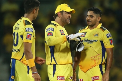 IPL 2023: Stop bowling no-balls and wides or play under new captain, Dhoni gives polite warning to CSK pacers | IPL 2023: Stop bowling no-balls and wides or play under new captain, Dhoni gives polite warning to CSK pacers IPL 2023: Stop bowling no-balls and wides or play under new captain, Dhoni gives polite warning to CSK pacers | IPL 2023: Stop bowling no-balls and wides or play under new captain, Dhoni gives polite warning to CSK pacers