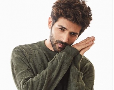 Kartik Aaryan works out at midnight because he is busy doing nothing all day! | Kartik Aaryan works out at midnight because he is busy doing nothing all day!