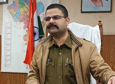 Vigilance probe against 2 IPS officers in UP | Vigilance probe against 2 IPS officers in UP Vigilance probe against 2 IPS officers in UP | Vigilance probe against 2 IPS officers in UP