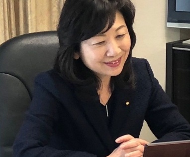 Japan's ex-Communications Minister announces LDP leadership bid | Japan's ex-Communications Minister announces LDP leadership bid