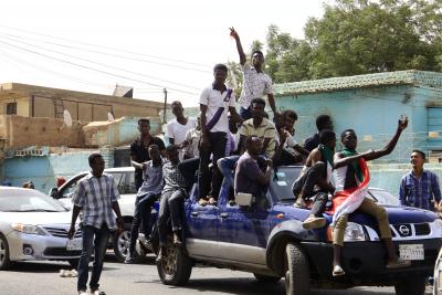 Civil war turns bread procurement into deadly adventure for Sudanese | Civil war turns bread procurement into deadly adventure for Sudanese Civil war turns bread procurement into deadly adventure for Sudanese | Civil war turns bread procurement into deadly adventure for Sudanese