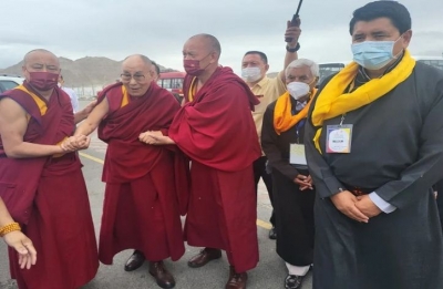 China's illogical and political twist to Dalai Lama's Ladakh visit unacceptable | China's illogical and political twist to Dalai Lama's Ladakh visit unacceptable
