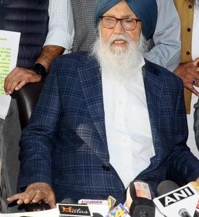 All Badals, kin unseated by AAP's greenhorns | All Badals, kin unseated by AAP's greenhorns All Badals, kin unseated by AAP's greenhorns | All Badals, kin unseated by AAP's greenhorns