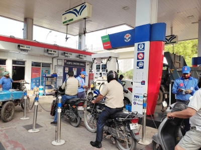 IOC-Sulabh pact for 48 toilets in Lucknow petrol stations | IOC-Sulabh pact for 48 toilets in Lucknow petrol stations