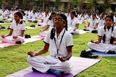 Yoga to be compulsory for school students in UP | Yoga to be compulsory for school students in UP