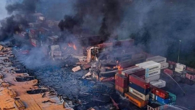 45 killed after blaze, blast devastate B'desh container depot | 45 killed after blaze, blast devastate B'desh container depot