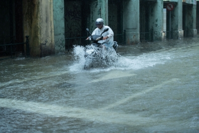 Rain-triggered building collapse kills 5 in China's Guangxi | Rain-triggered building collapse kills 5 in China's Guangxi