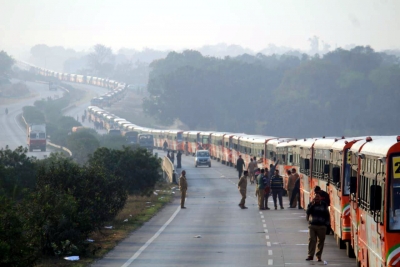 COVID-19: Public transport in UP takes a hit | COVID-19: Public transport in UP takes a hit