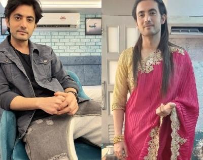 'Aunty No 1', 'Chachi 420' guided Kushagra Nautiyal for his 'Kumkum Bhagya' role | 'Aunty No 1', 'Chachi 420' guided Kushagra Nautiyal for his 'Kumkum Bhagya' role 'Aunty No 1', 'Chachi 420' guided Kushagra Nautiyal for his 'Kumkum Bhagya' role | 'Aunty No 1', 'Chachi 420' guided Kushagra Nautiyal for his 'Kumkum Bhagya' role