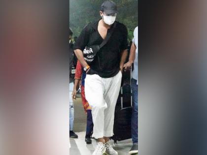Prabhas spotted wearing mask at Hyderabad airport amid coronavirus fears | Prabhas spotted wearing mask at Hyderabad airport amid coronavirus fears Prabhas spotted wearing mask at Hyderabad airport amid coronavirus fears | Prabhas spotted wearing mask at Hyderabad airport amid coronavirus fears