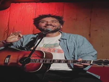 Josh Radnor says his new single ‘Learning’ already was existing, he merely grabbed it | Josh Radnor says his new single ‘Learning’ already was existing, he merely grabbed it