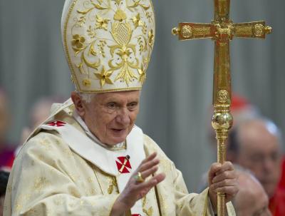 Former Pope Benedict XVI dies at 95 | Former Pope Benedict XVI dies at 95
