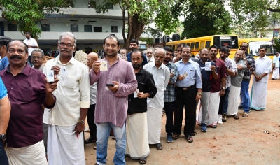16% turnout in two hrs in 1st phase of Kerala local body polls | 16% turnout in two hrs in 1st phase of Kerala local body polls