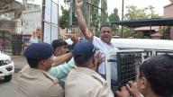 Sardar Sanman Sankalp Samiti and PAAS leaders detained in Surat | Sardar Sanman Sankalp Samiti and PAAS leaders detained in Surat