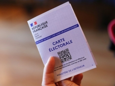 Voting underway for French presidential run-off | Voting underway for French presidential run-off