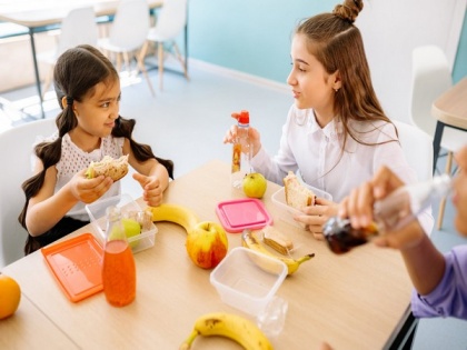 Evaluating peers' food choices may improve healthy eating habits among adolescents: Study | Evaluating peers' food choices may improve healthy eating habits among adolescents: Study