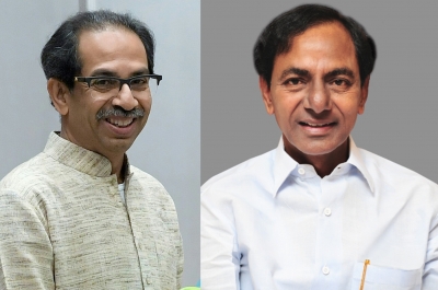 T'gana CM sets off on anti-BJP trip, to meet Uddhav Thackeray | T'gana CM sets off on anti-BJP trip, to meet Uddhav Thackeray