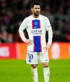 Messi suspended for two weeks by PSG for unauthorised Saudi trip: source | Messi suspended for two weeks by PSG for unauthorised Saudi trip: source