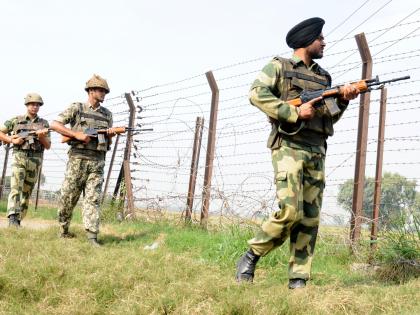Pakistani intruder shot dead by BSF in Punjab's Pathankot | Pakistani intruder shot dead by BSF in Punjab's Pathankot Pakistani intruder shot dead by BSF in Punjab's Pathankot | Pakistani intruder shot dead by BSF in Punjab's Pathankot