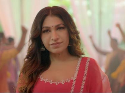 Tulsi Kumar: 'Choto So Mero Madan Gopal' allowed me to channel my emotions into melody | Tulsi Kumar: 'Choto So Mero Madan Gopal' allowed me to channel my emotions into melody Tulsi Kumar: 'Choto So Mero Madan Gopal' allowed me to channel my emotions into melody | Tulsi Kumar: 'Choto So Mero Madan Gopal' allowed me to channel my emotions into melody