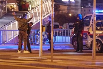 UK raises terror threat level to 'severe' | UK raises terror threat level to 'severe' UK raises terror threat level to 'severe' | UK raises terror threat level to 'severe'