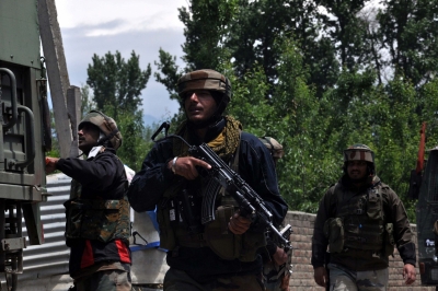 Hizbul Mujahideen, TRF quibble over credit for Handwara terror attack | Hizbul Mujahideen, TRF quibble over credit for Handwara terror attack