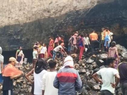 2 illegal miners dead, dozen feared buried as coal mine collapses in Dhanbad | 2 illegal miners dead, dozen feared buried as coal mine collapses in Dhanbad 2 illegal miners dead, dozen feared buried as coal mine collapses in Dhanbad | 2 illegal miners dead, dozen feared buried as coal mine collapses in Dhanbad
