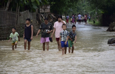 8 killed, over 4L hit by pre-monsoon floods in Assam | 8 killed, over 4L hit by pre-monsoon floods in Assam