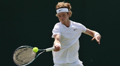 Wimbledon: Rublev leads Russian charge into fourth round | Wimbledon: Rublev leads Russian charge into fourth round
