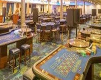 Illegal casino busted in Goa hotel; 15 arrested | Illegal casino busted in Goa hotel; 15 arrested