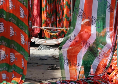 Cong, BJP in direct fight for 2nd RS seat in Jharkhand | Cong, BJP in direct fight for 2nd RS seat in Jharkhand Cong, BJP in direct fight for 2nd RS seat in Jharkhand | Cong, BJP in direct fight for 2nd RS seat in Jharkhand