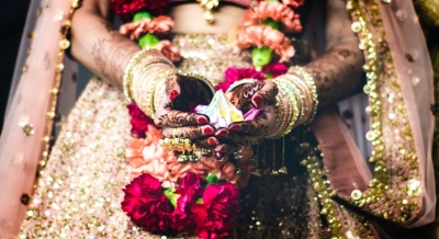 Friends for 7 yrs; two girls elope, marry each other in Gurugram | Friends for 7 yrs; two girls elope, marry each other in Gurugram
