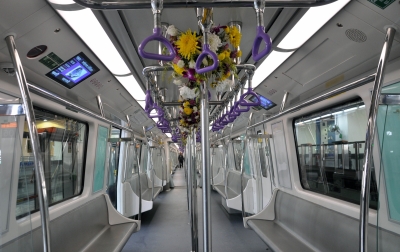 Kolkata's second metro line inaugurated | Kolkata's second metro line inaugurated