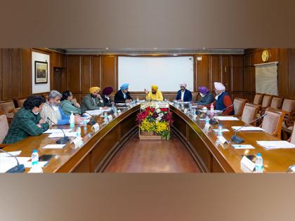 Punjab: Cabinet approves Rs 1,000 as one time grant for widows, dependent children | Punjab: Cabinet approves Rs 1,000 as one time grant for widows, dependent children